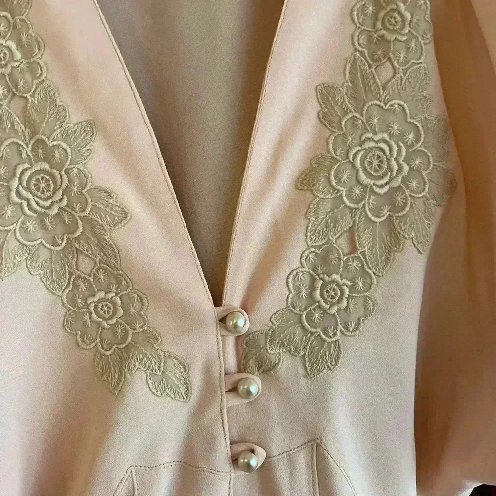 Vintage two - piece skirt set - Picture 3 of 6
